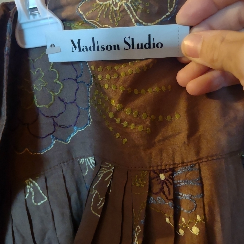 Nwt $86 Madison Studio  linen Flower Stitch Tie Back skirt Size 14 - Picture 2 of 3